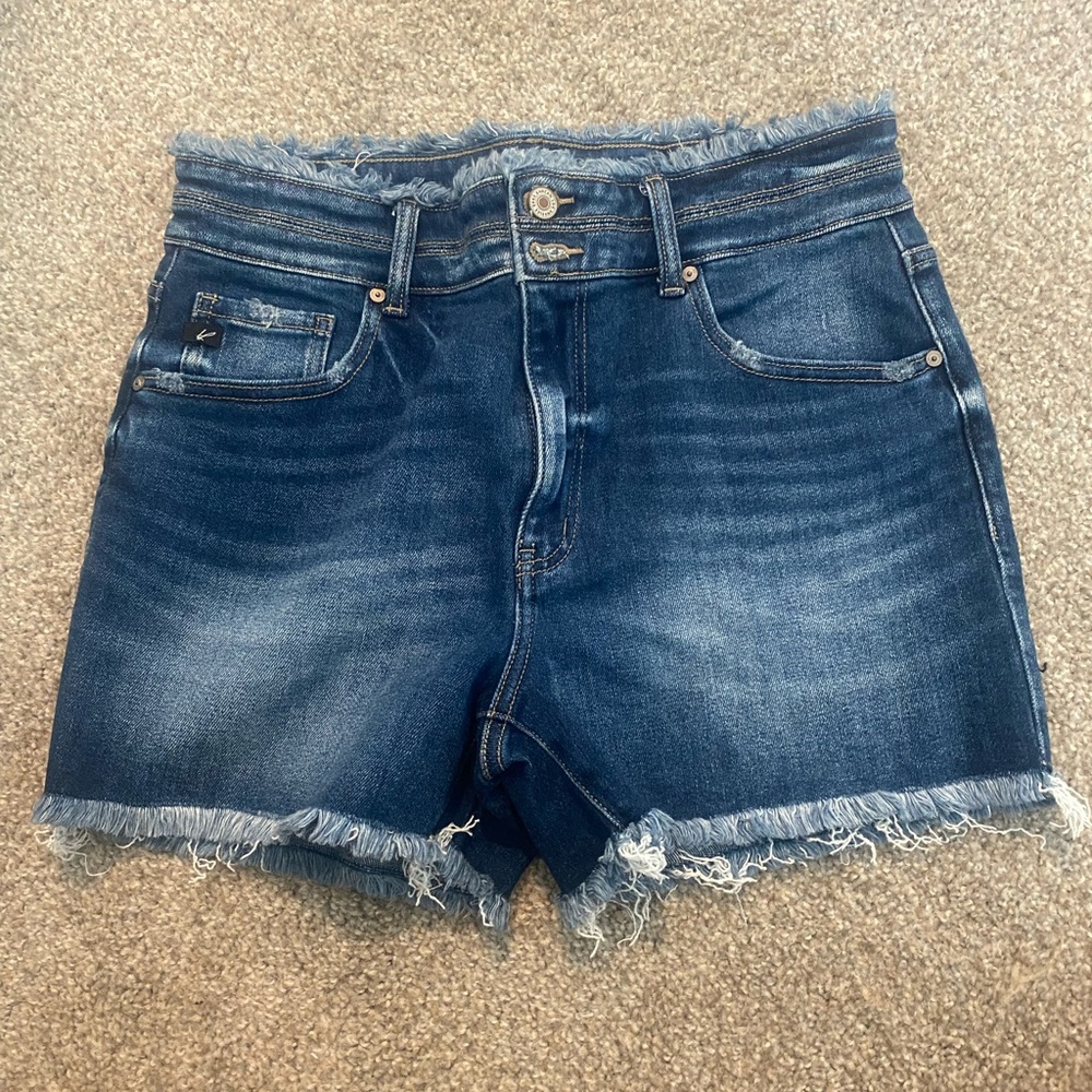 Maurices KanCan, size 30 dark wash